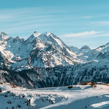Ecrin Blanc - Aquapark 4* Courchevel