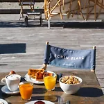 Ecrin Blanc - Aquapark Hotel Courchevel