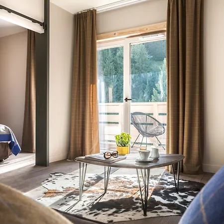 Ecrin Blanc - Aquapark Szálloda