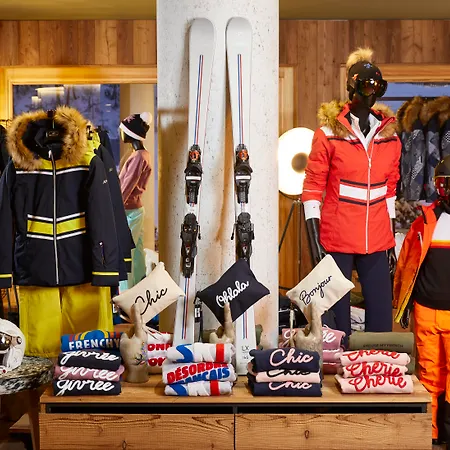 酒店 Ecrin Blanc - Aquapark 谷雪维尔