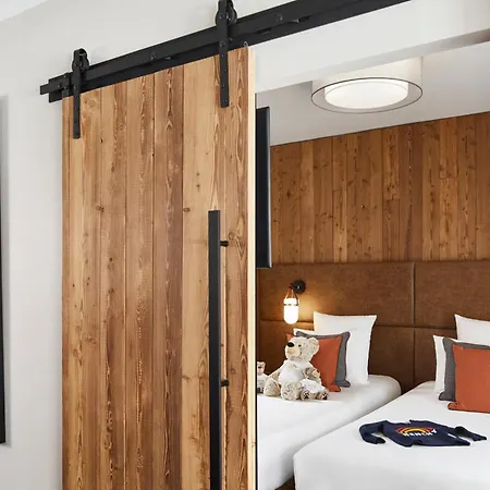 Ecrin Blanc - Aquapark Szálloda Courchevel